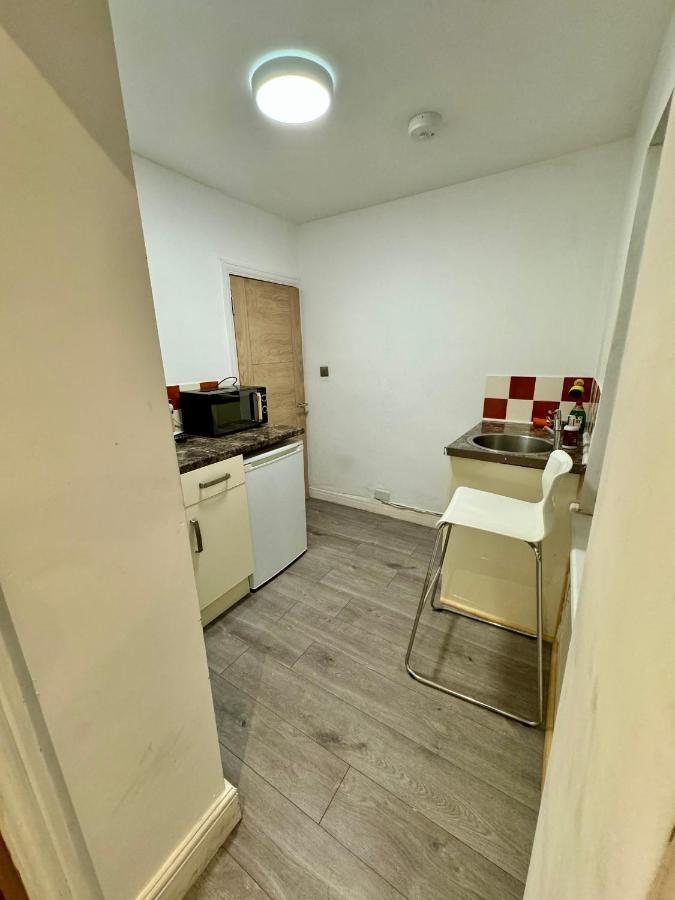 1 Bed With Kitchenette And Bathroom Oksford Zewnętrze zdjęcie