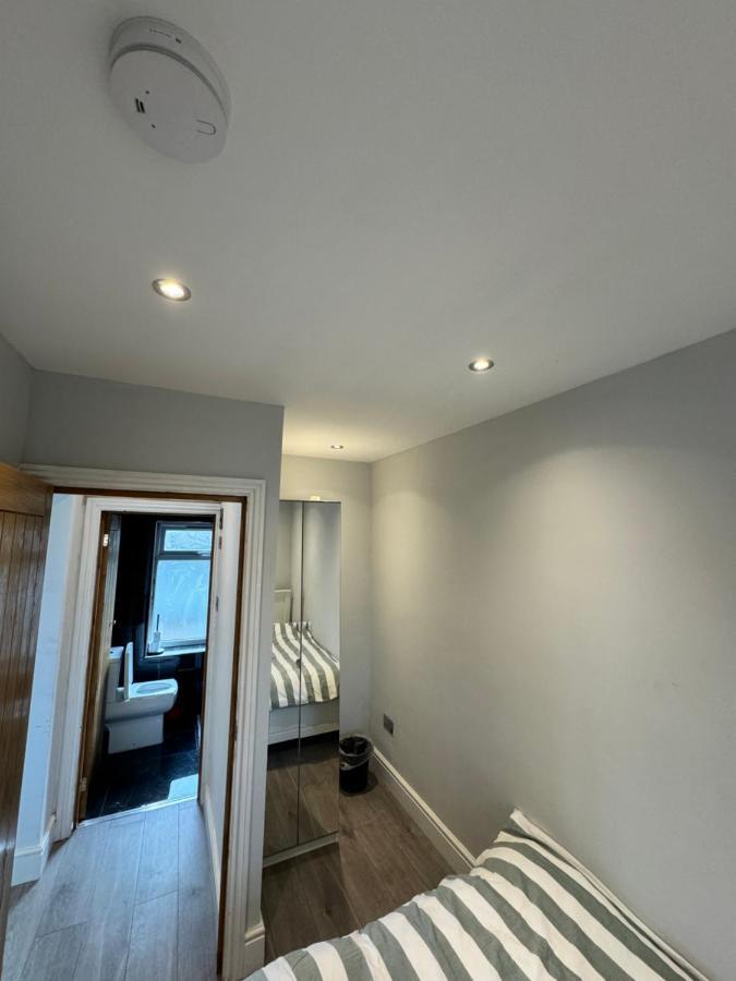 1 Bed With Kitchenette And Bathroom Oksford Zewnętrze zdjęcie