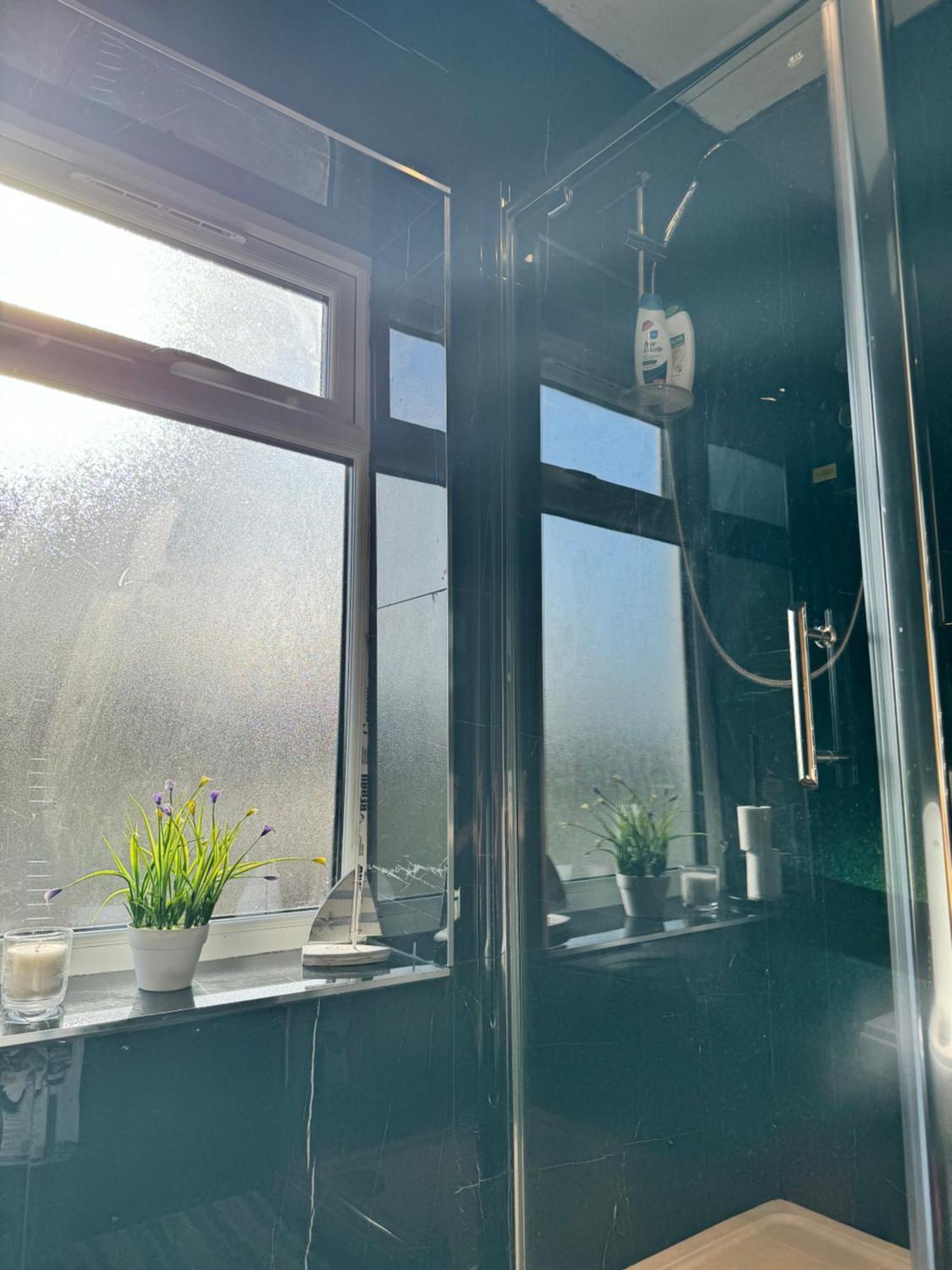1 Bed With Kitchenette And Bathroom Oksford Zewnętrze zdjęcie